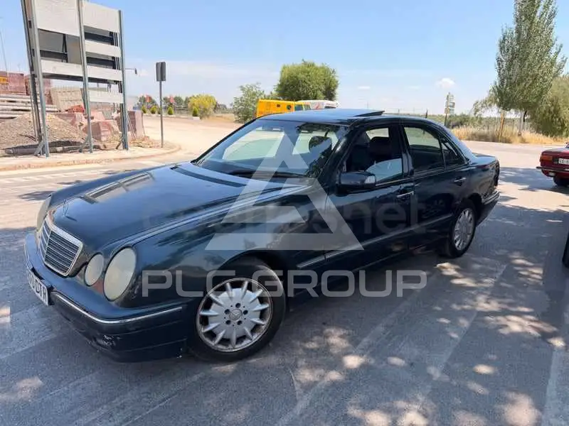 2002 Mercedes Benz E-Class