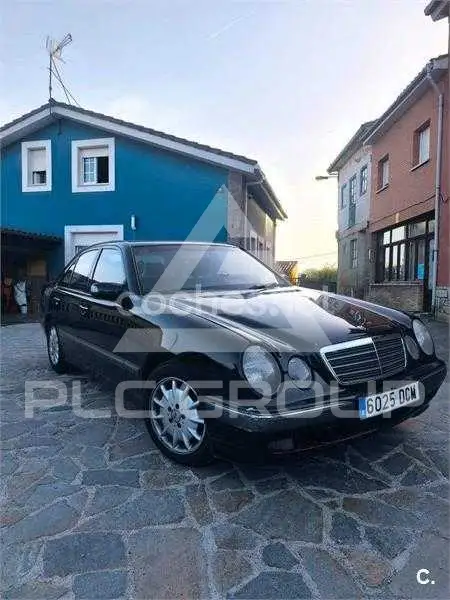 2002 Mercedes Benz E-Class