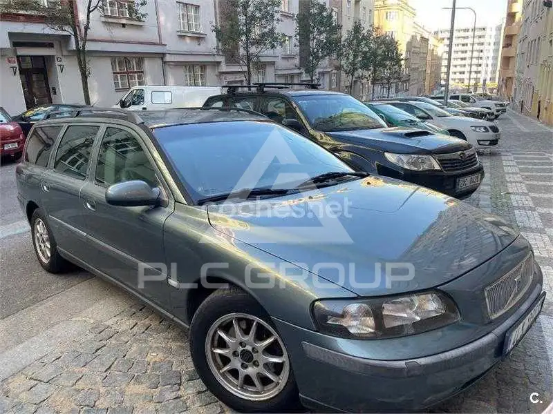 2002 Volvo V70