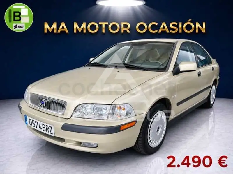 2002 Volvo S40