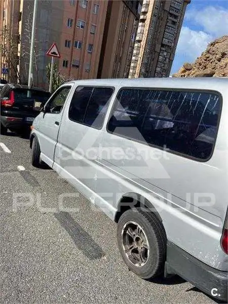 2002 Toyota Hilux