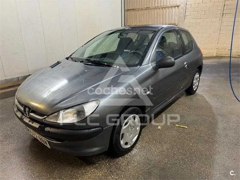 2002 Peugeot 206