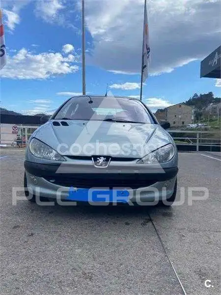 2002 Peugeot 206