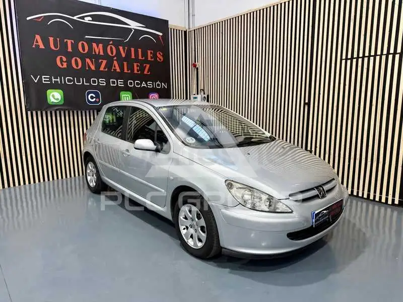 2002 Peugeot 307