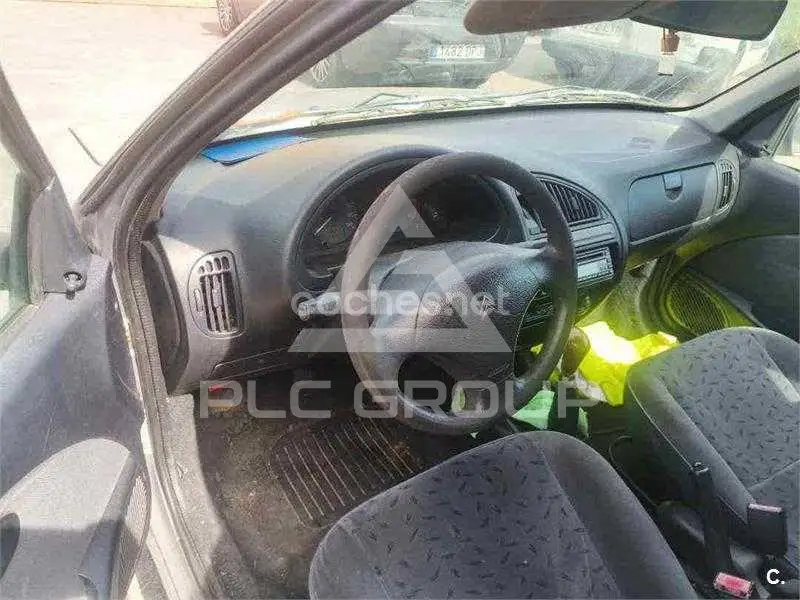 2002 Citroen Saxo