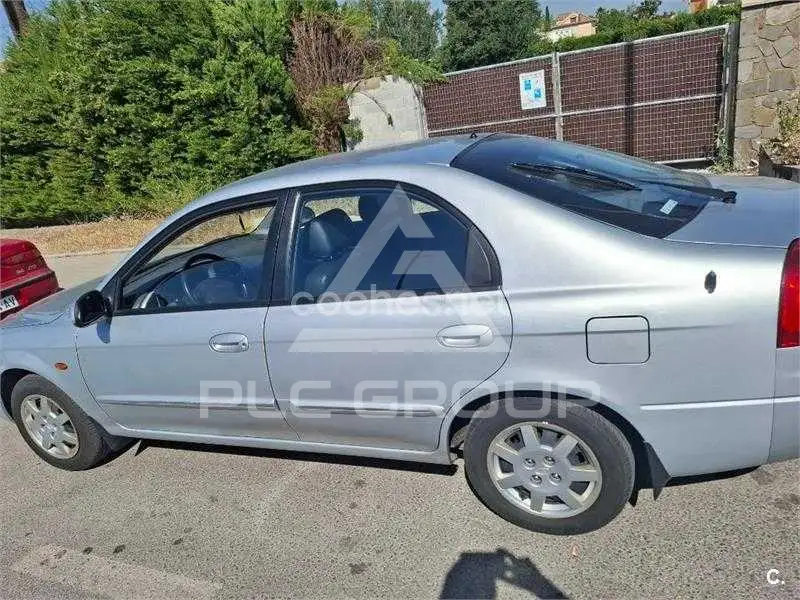 2002 KIA Unknown