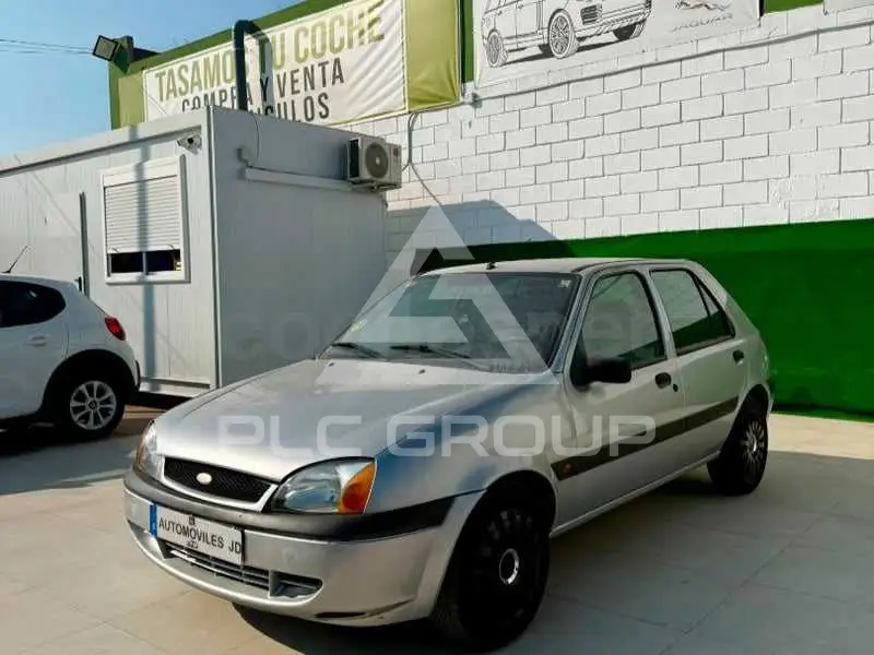 2002 Ford FIESTA