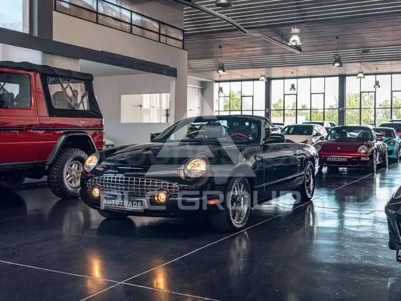 2002 Ford Thunderbird
