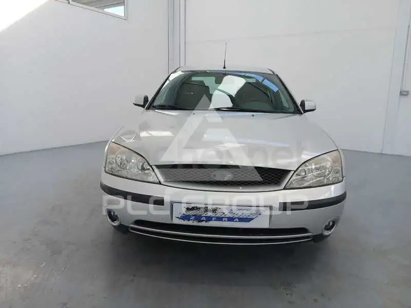 2002 Ford Mondeo