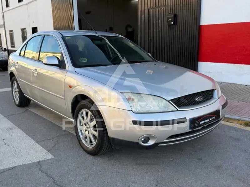 2002 Ford Mondeo