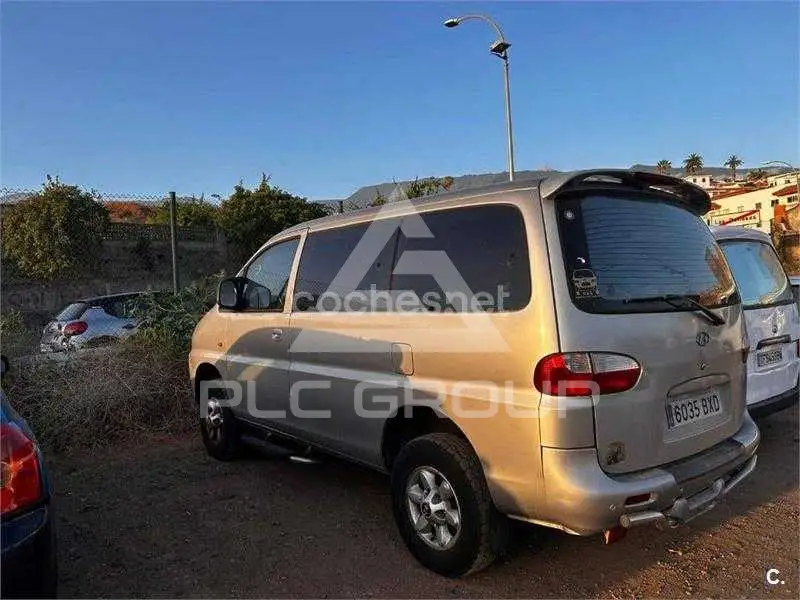 2002 Hyundai H-1