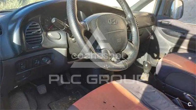 2002 Hyundai H-1