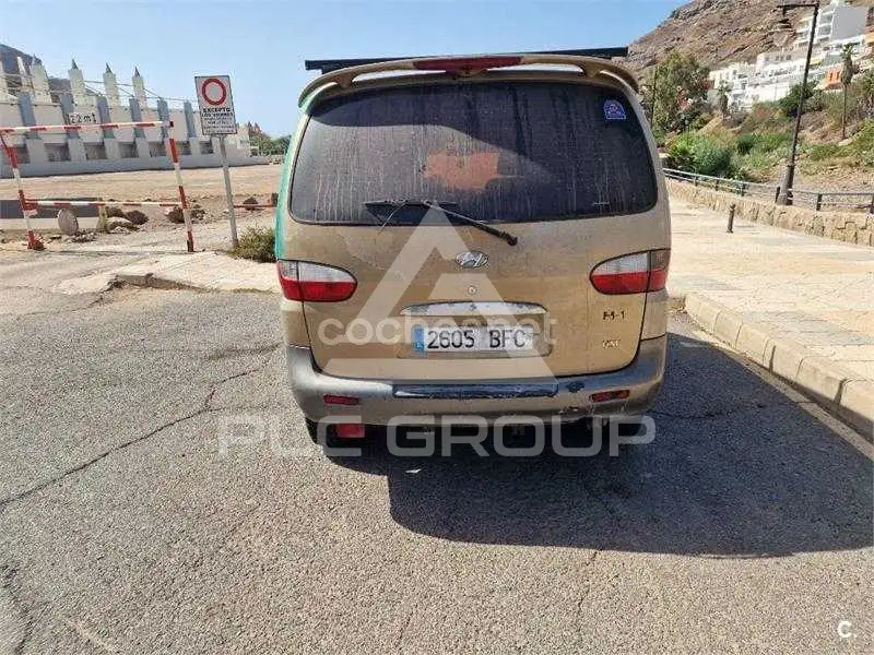 2002 Hyundai H-1