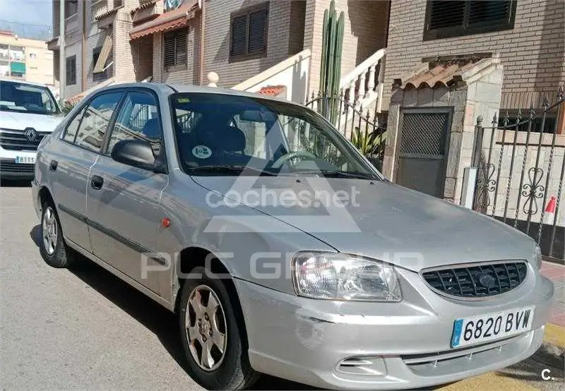 2002 Hyundai Accent
