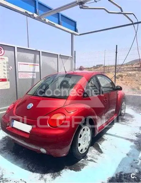 2002 Volkswagen BEETLE