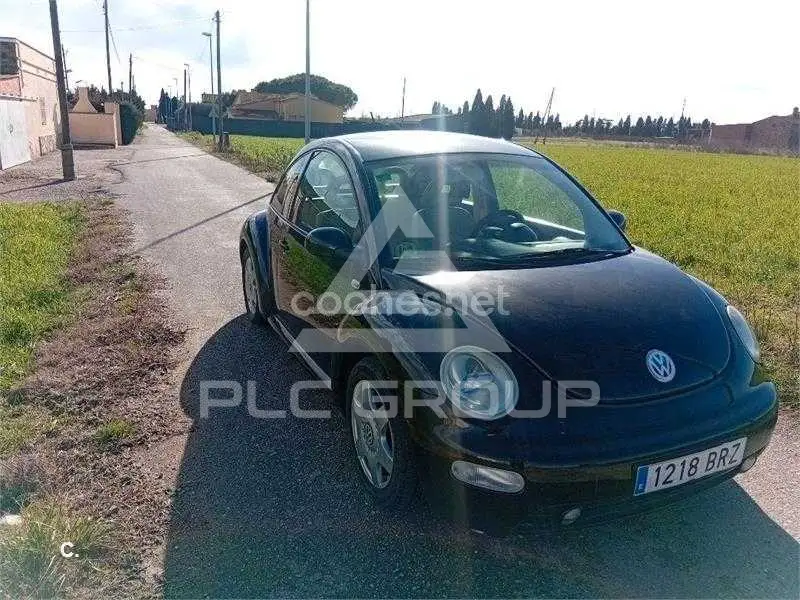 2002 Volkswagen BEETLE