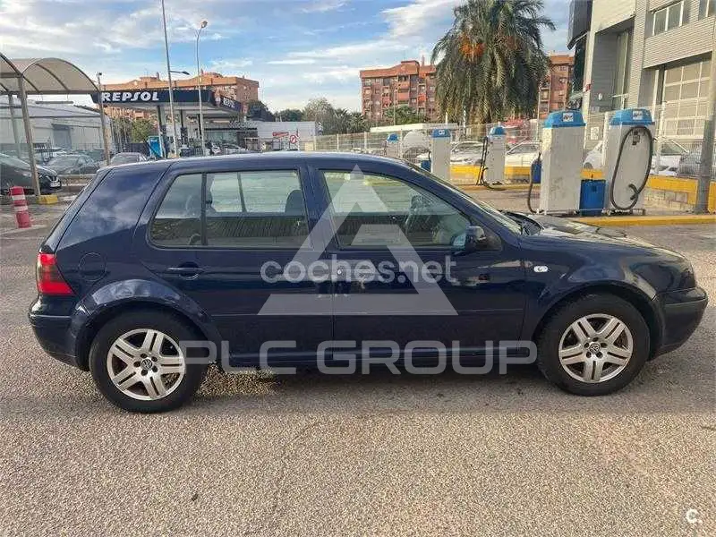 2002 Volkswagen GOLF