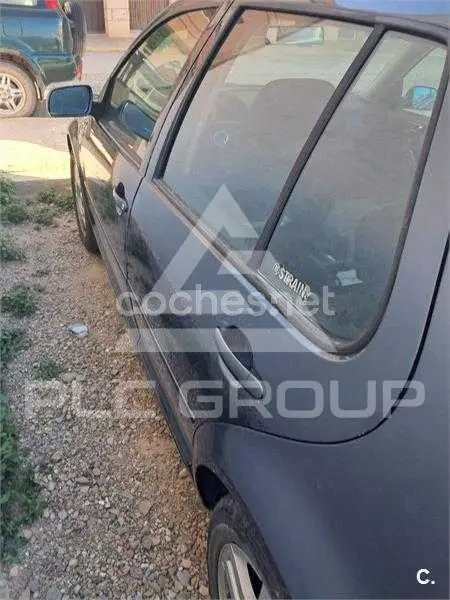2002 Volkswagen GOLF