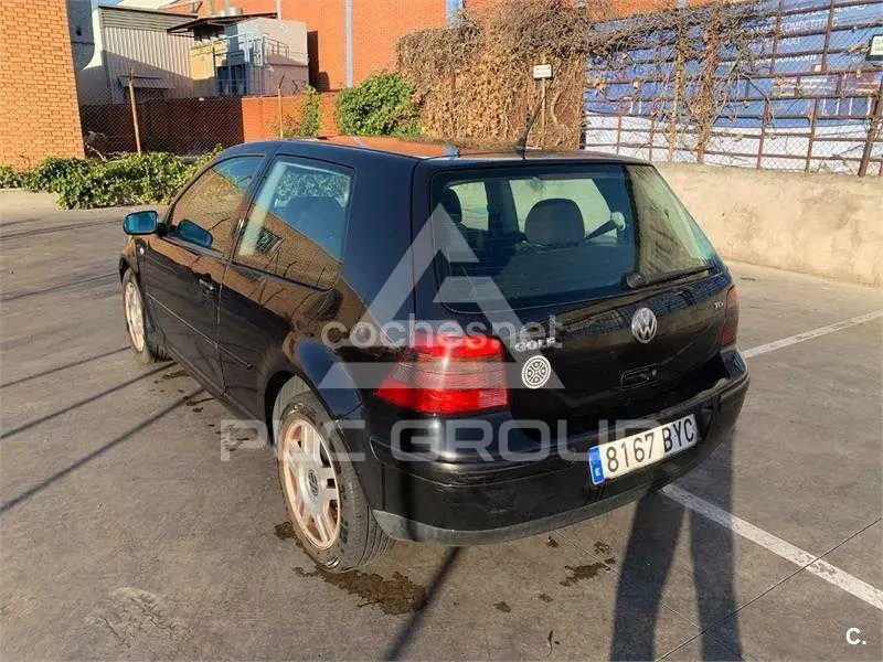 2002 Volkswagen GOLF