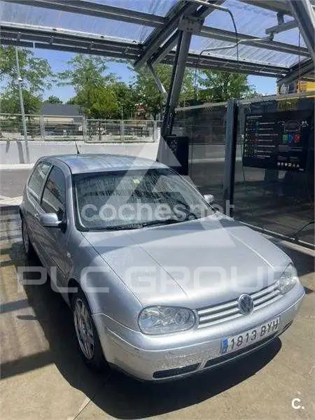 2002 Volkswagen GOLF