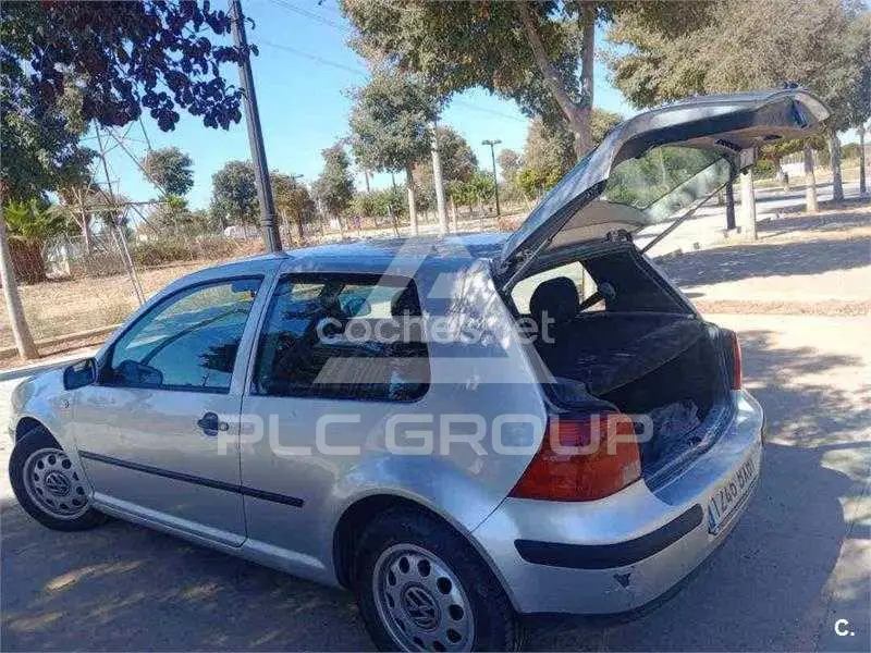 2002 Volkswagen GOLF