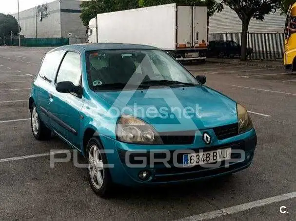 2002 Renault Clio