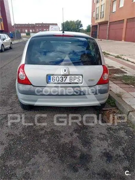 2002 Renault Clio