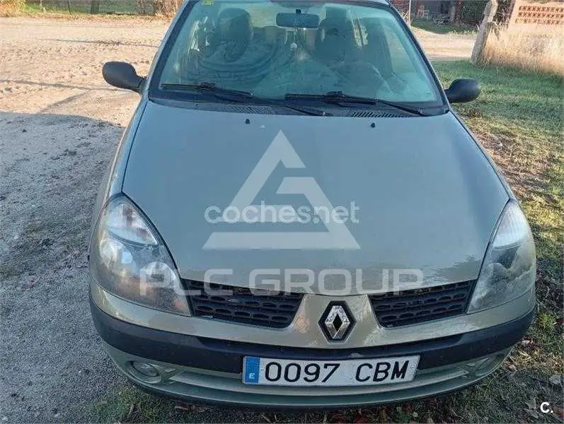 2002 Renault Clio