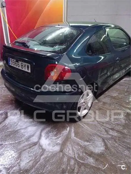 2002 Renault Megane