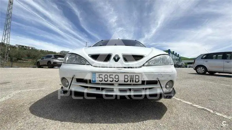 2002 Renault Megane