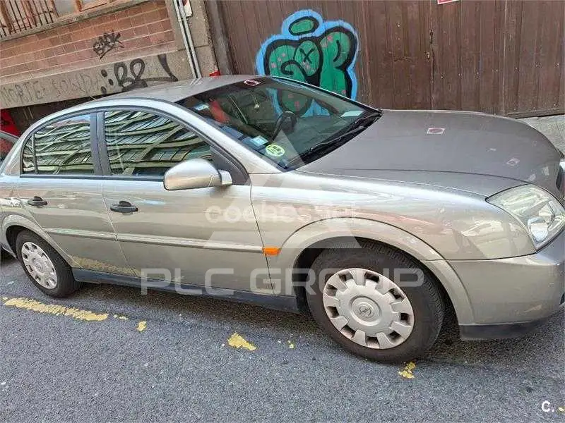2002 Opel Vectra