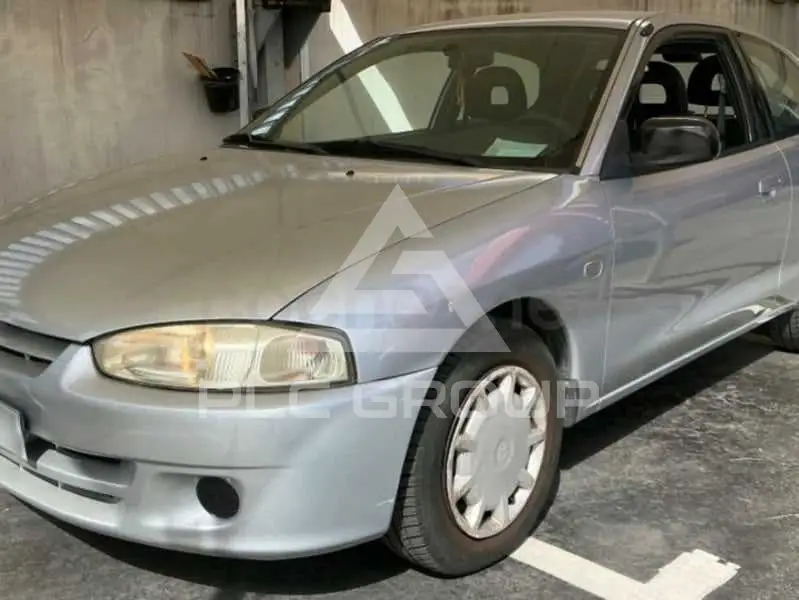 2003 Mitsubishi Colt