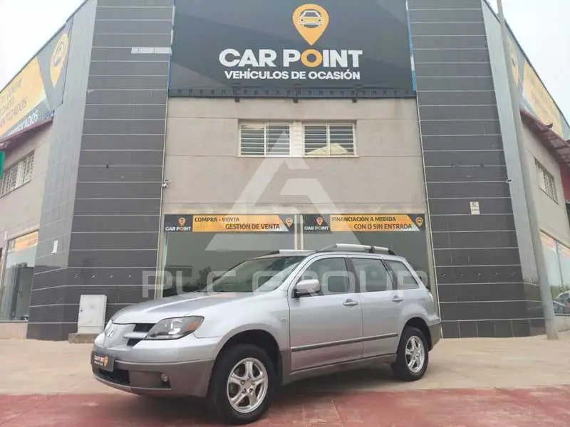 2003 Mitsubishi OUTLANDER
