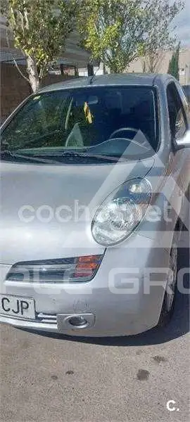 2003 Nissan MICRA