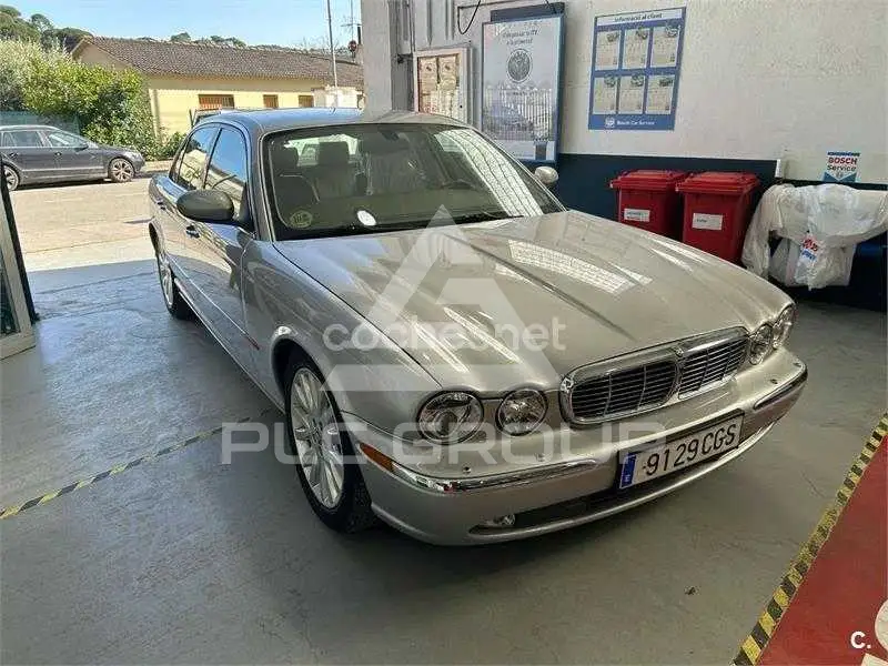 2003 Jaguar XJ