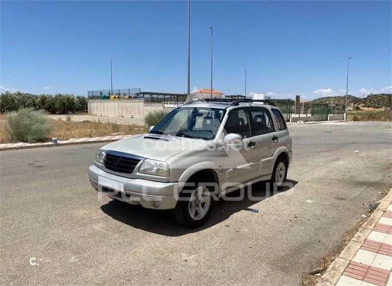 2003 Suzuki Grand Vitara