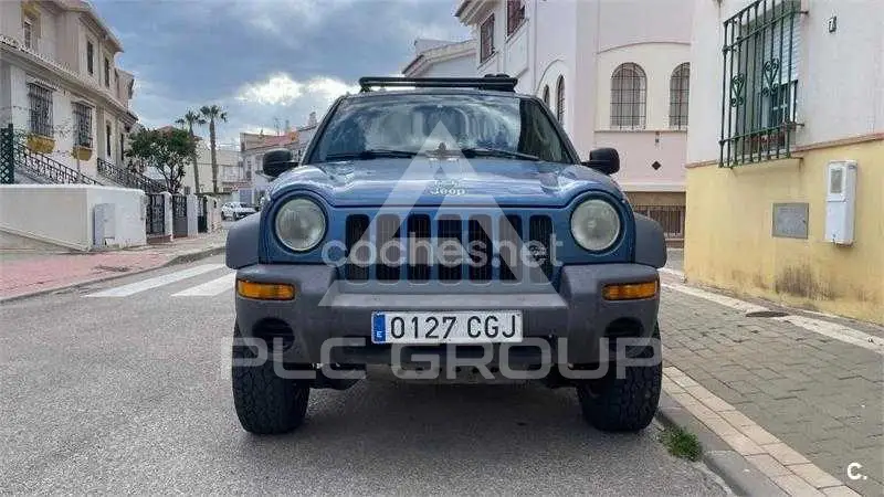 2003 Jeep CHEROKEE