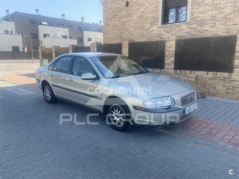 2003 Volvo S80