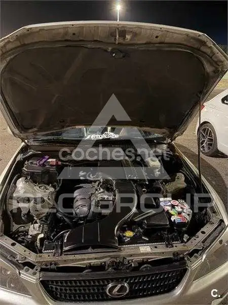 2003 Lexus IS
