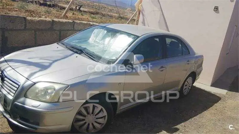 2003 Toyota Avensis