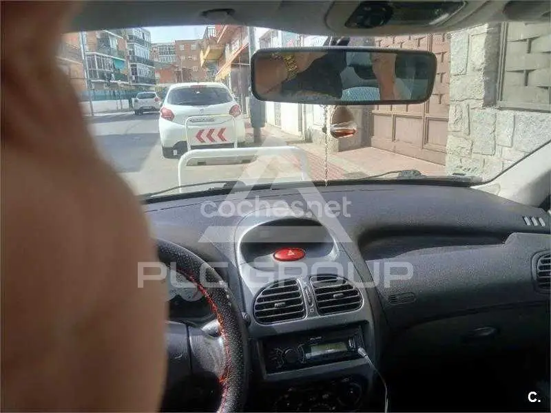 2003 Peugeot 206