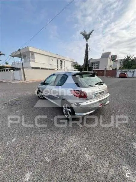 2003 Peugeot 206