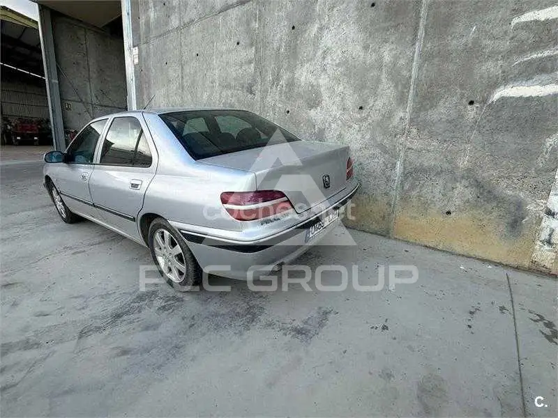 2003 Peugeot 406