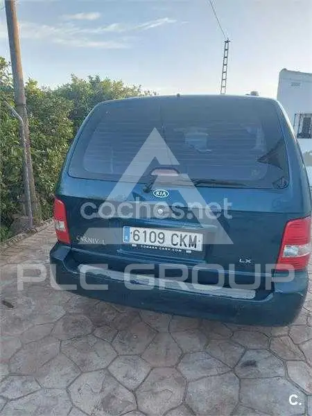 2003 KIA Carnival
