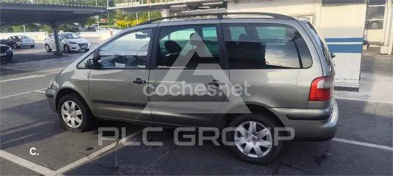 2003 Ford GALAXY