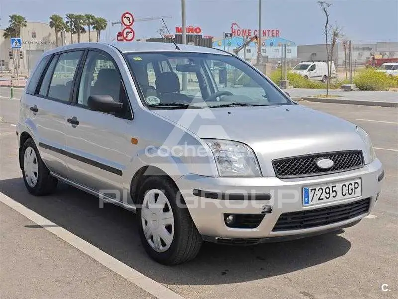 2003 Ford FUSION