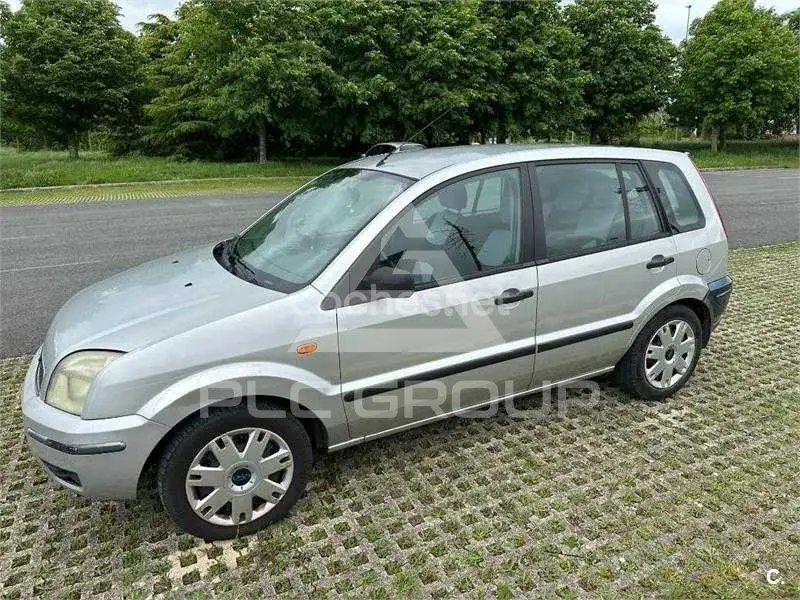 2003 Ford FUSION