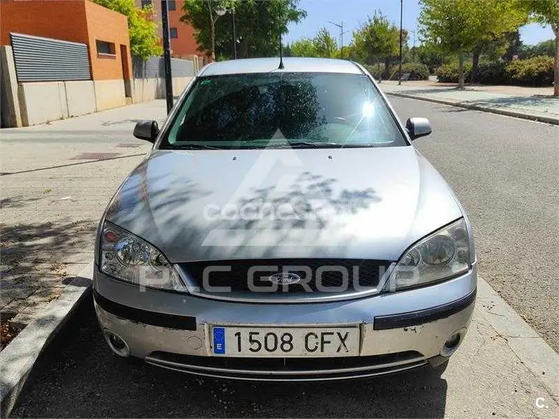 2003 Ford Mondeo