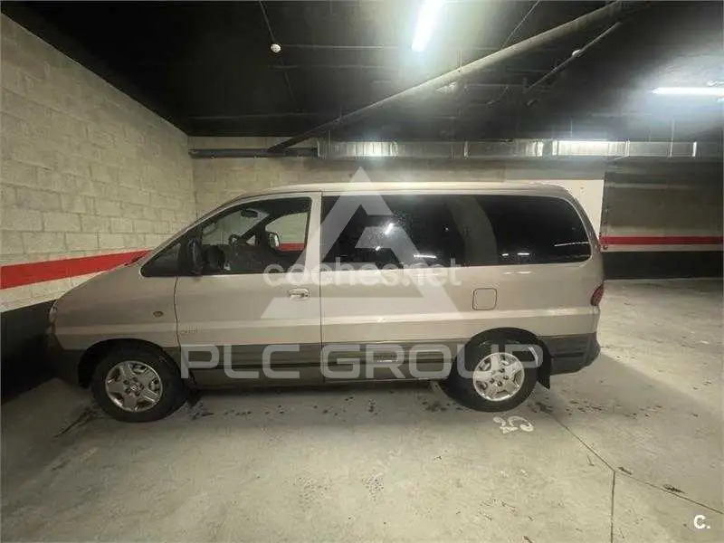 2003 Hyundai H-1