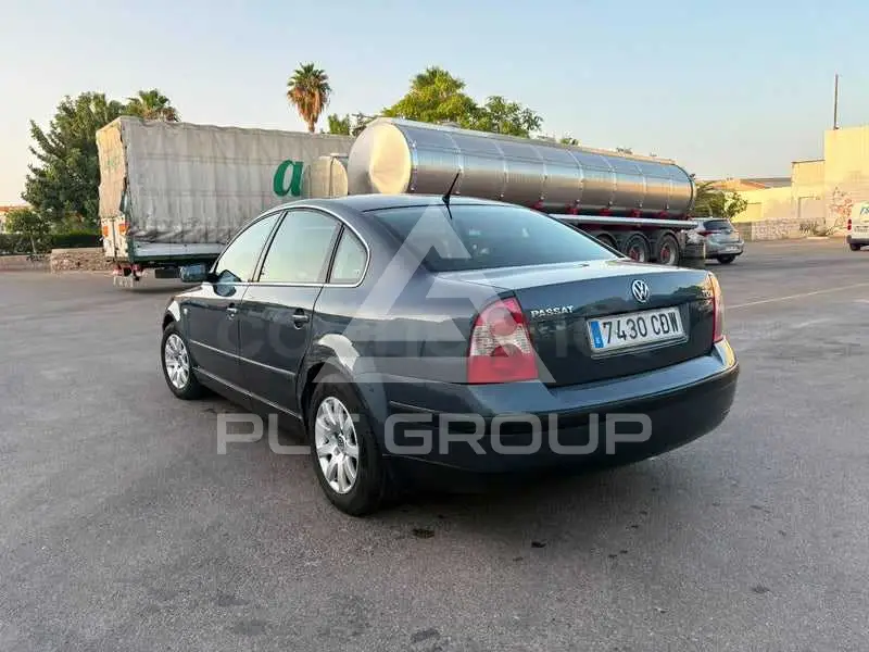 2003 Volkswagen Passat